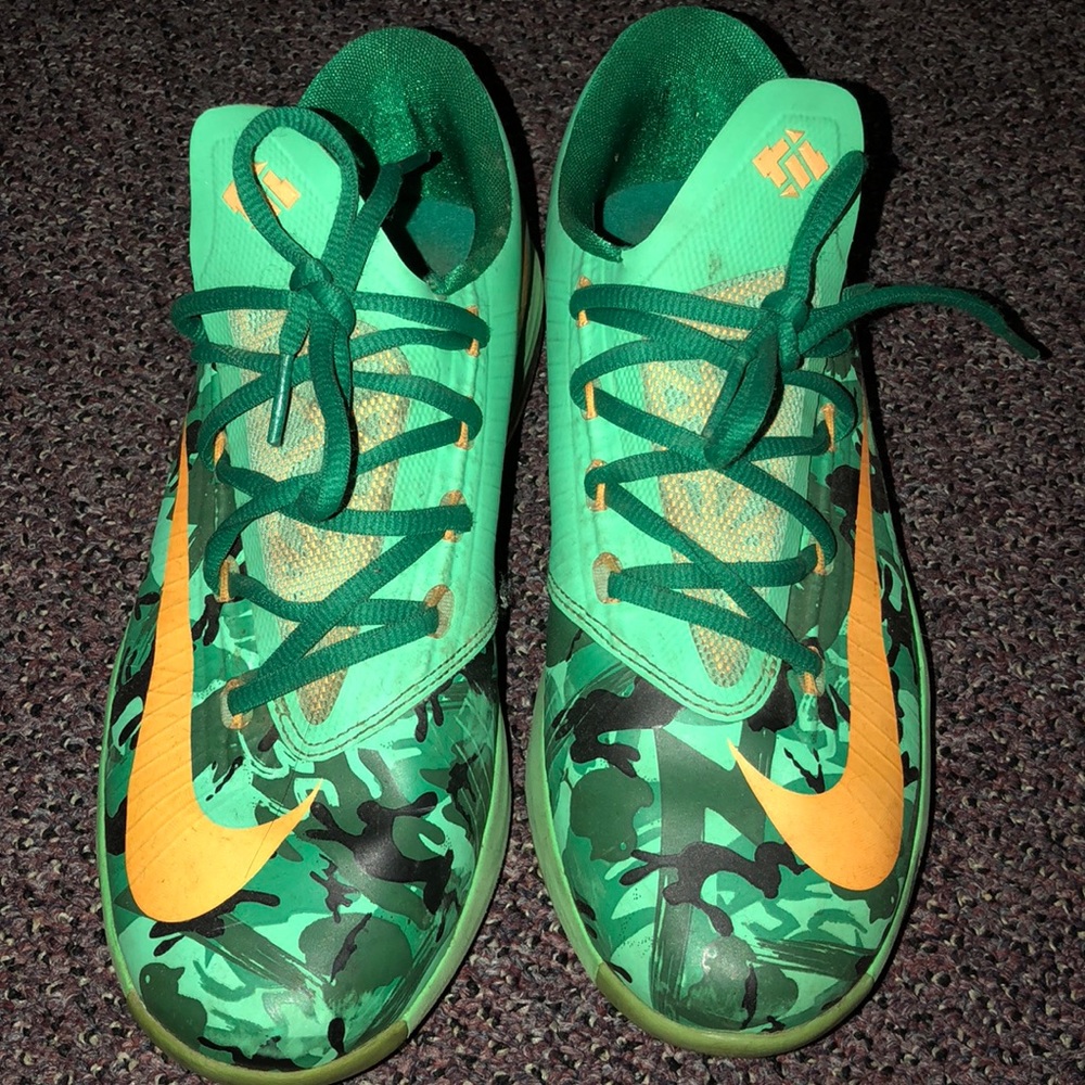 Easter KD